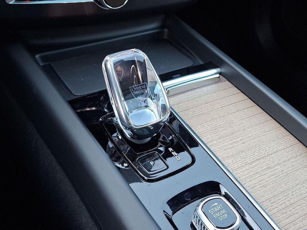 new 2026 Volvo XC60 car, priced at $58,360