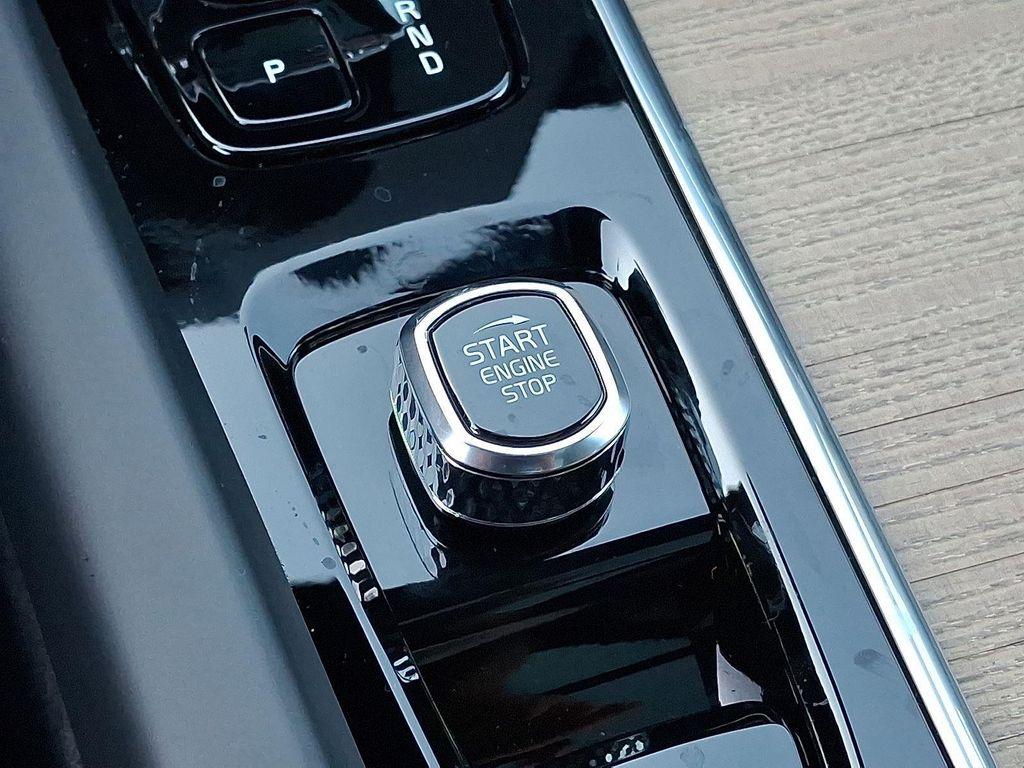 new 2026 Volvo XC60 car, priced at $58,360