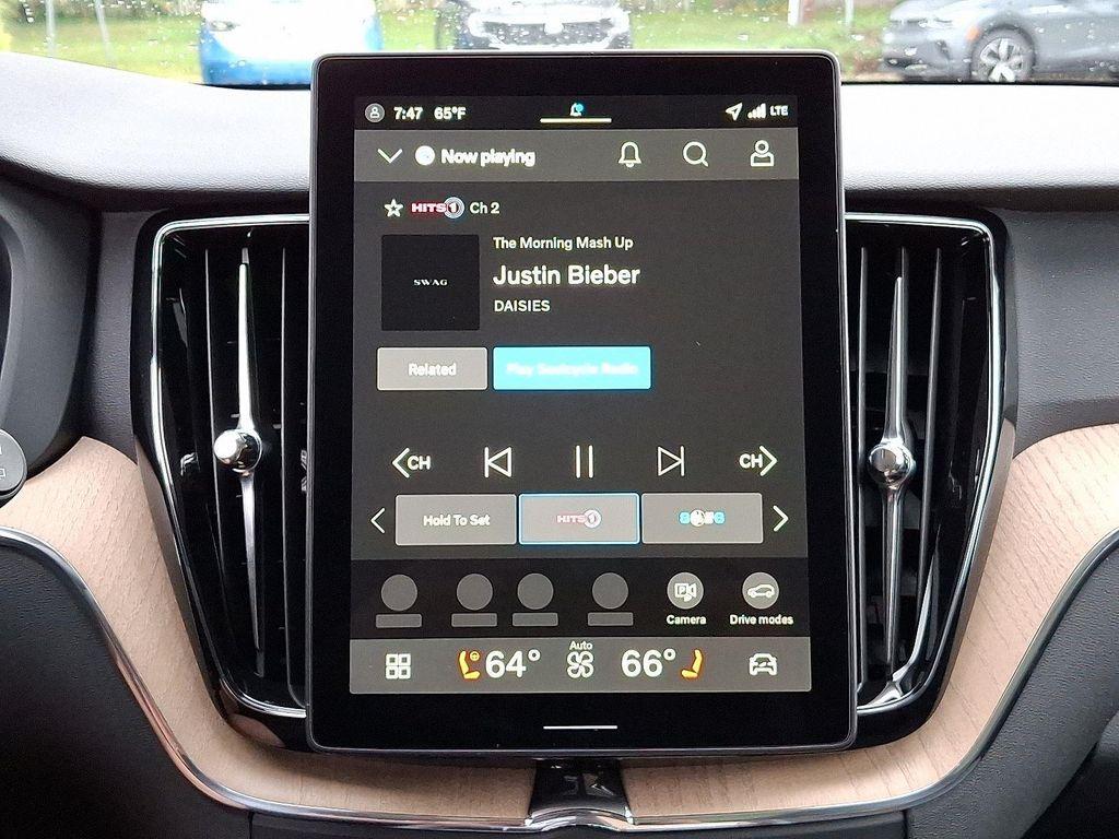 new 2026 Volvo XC60 car, priced at $58,360