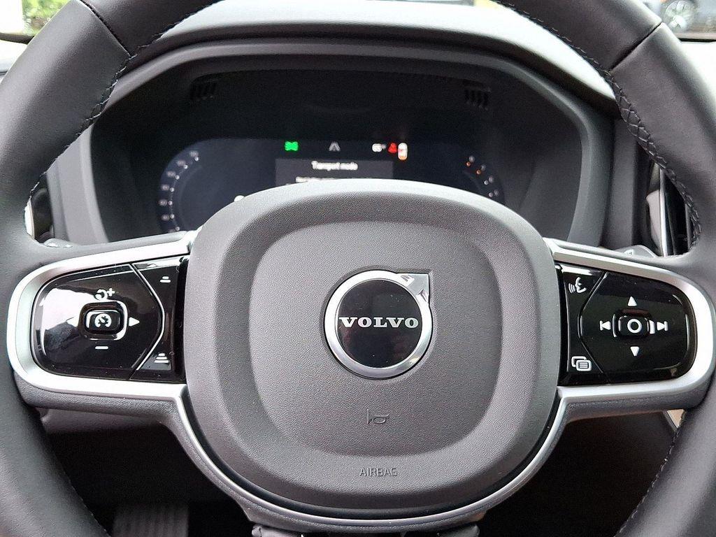 new 2026 Volvo XC60 car, priced at $58,360