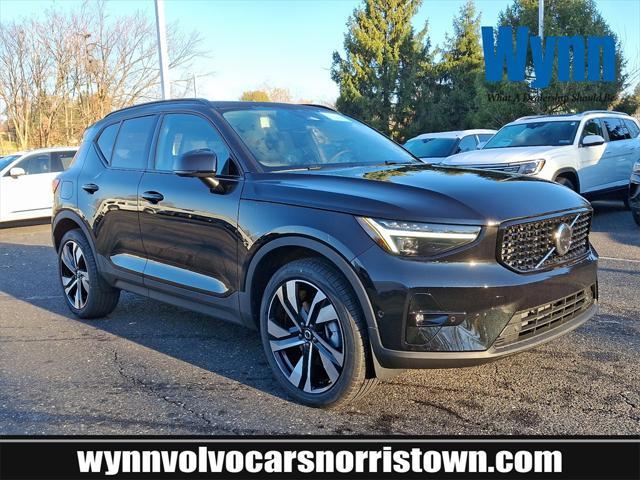 new 2025 Volvo XC40 car, priced at $52,215