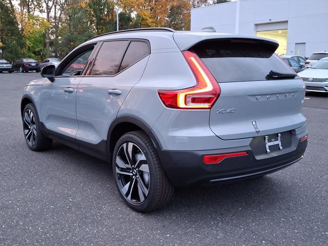 new 2025 Volvo XC40 car, priced at $49,790