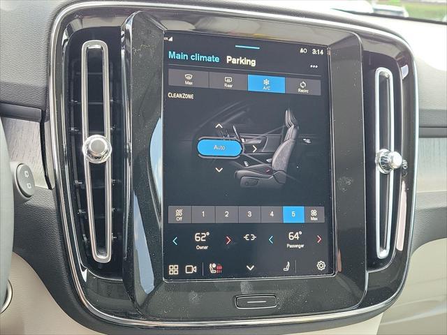 new 2025 Volvo XC40 car, priced at $49,565