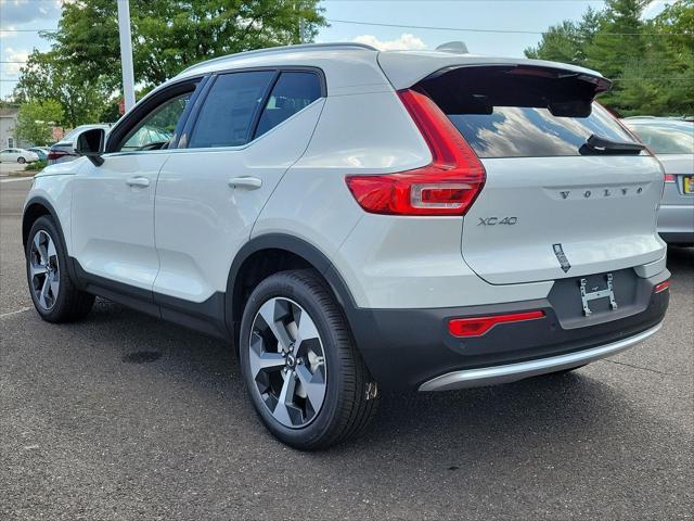 new 2025 Volvo XC40 car, priced at $49,565