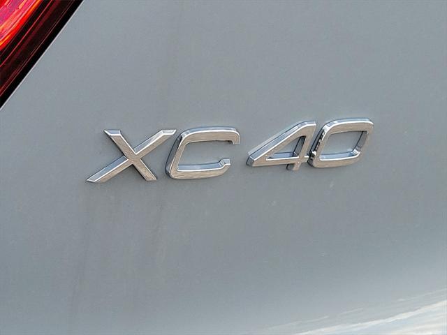 new 2025 Volvo XC40 car, priced at $52,215
