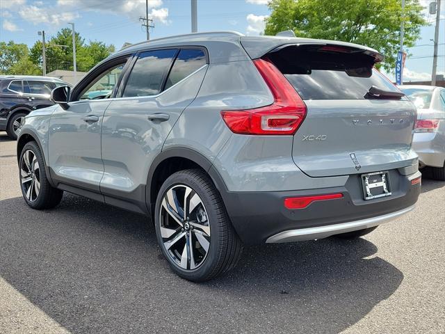 new 2025 Volvo XC40 car, priced at $52,215