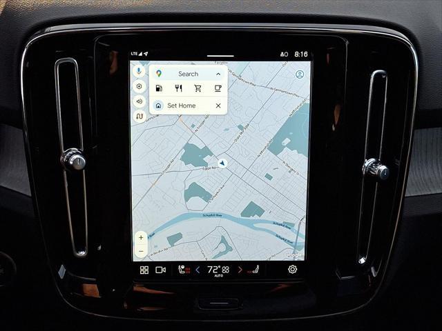 new 2025 Volvo XC40 car, priced at $46,015