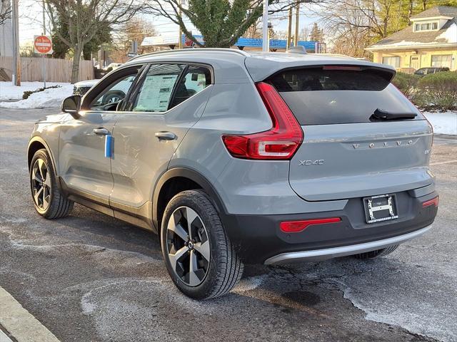 new 2025 Volvo XC40 car, priced at $46,015