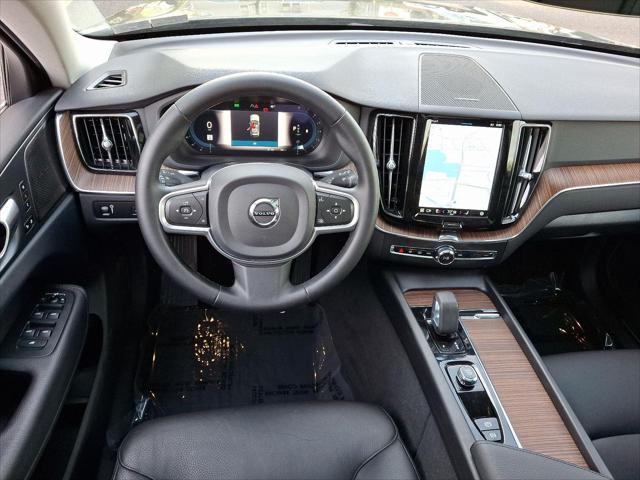 used 2022 Volvo XC60 car, priced at $36,990