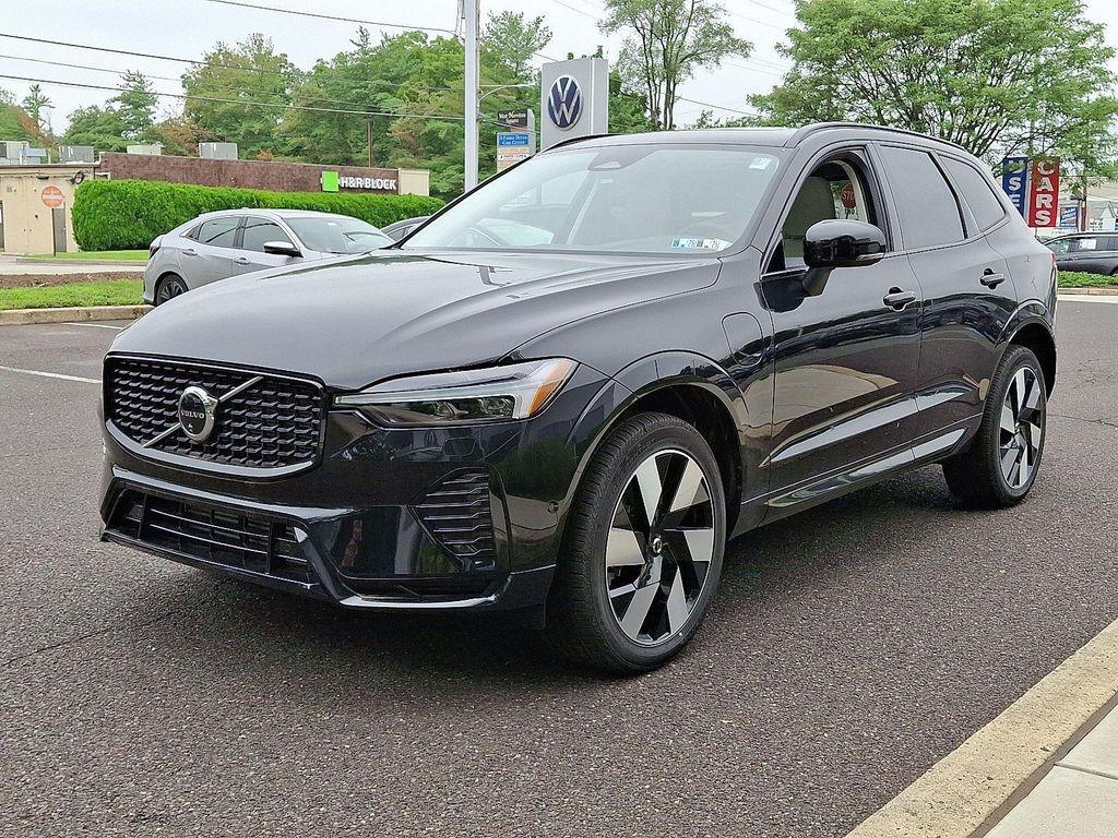 new 2025 Volvo XC60 Plug-In Hybrid car, priced at $63,240