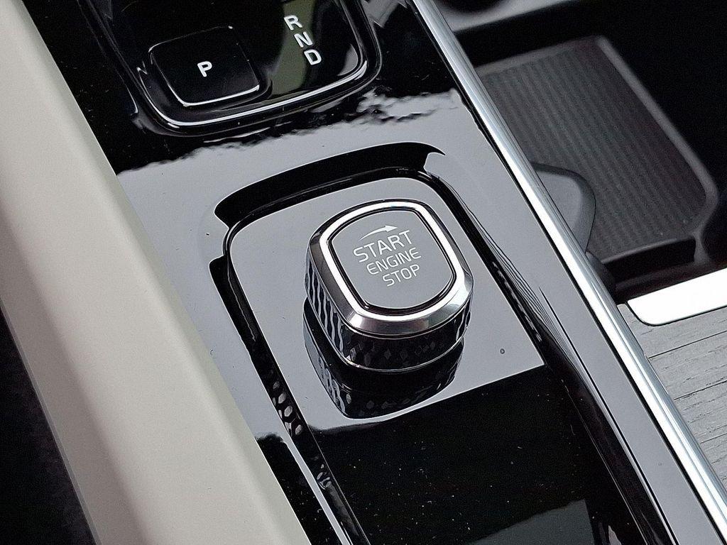 new 2025 Volvo XC60 Plug-In Hybrid car, priced at $63,240