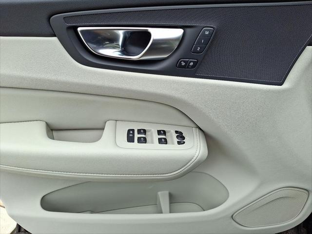 new 2025 Volvo XC60 Plug-In Hybrid car, priced at $65,240