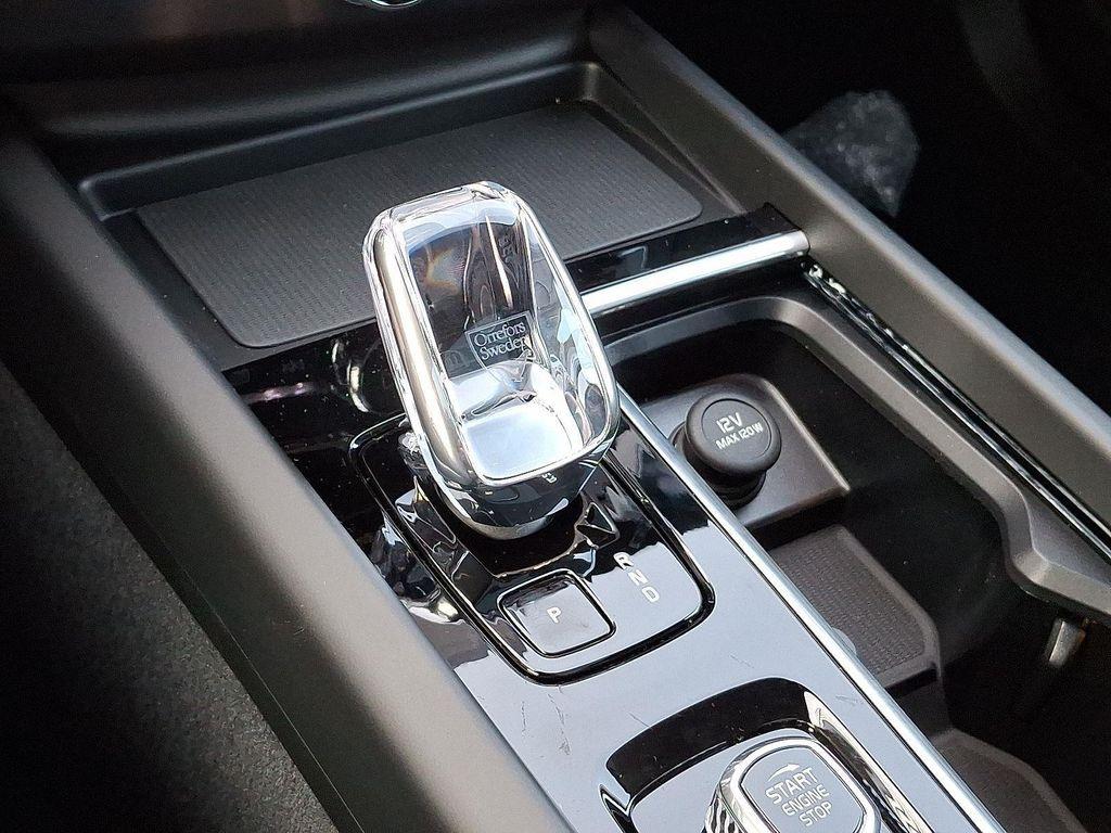 new 2026 Volvo XC60 car, priced at $57,360
