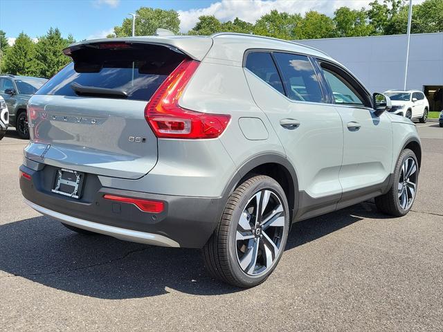 new 2025 Volvo XC40 car, priced at $51,040