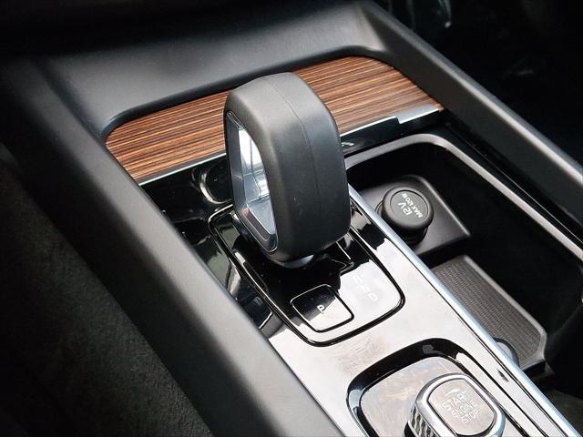 used 2023 Volvo XC60 car, priced at $37,126
