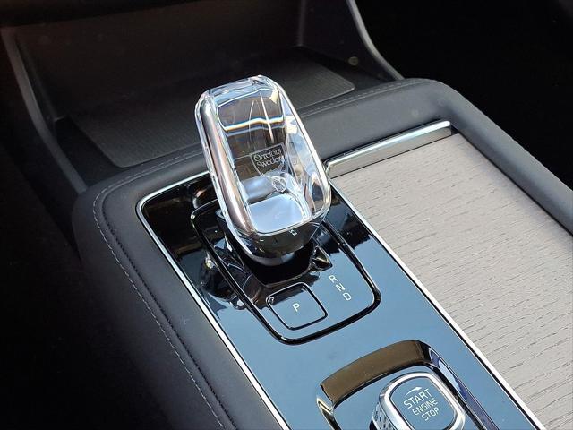 new 2025 Volvo XC90 car, priced at $65,555