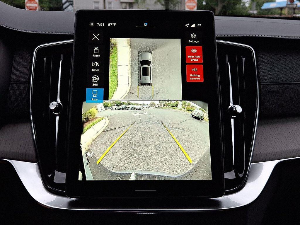 new 2026 Volvo XC90 car, priced at $72,155