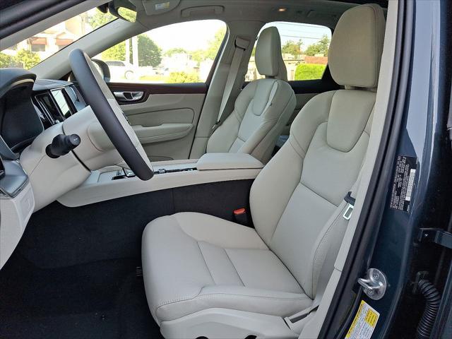 new 2025 Volvo XC60 car, priced at $50,450