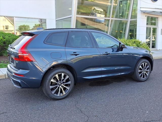 new 2025 Volvo XC60 car, priced at $50,450