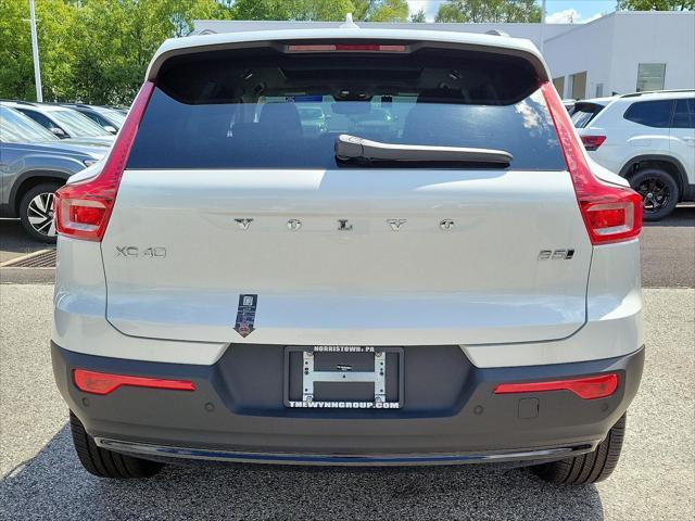 new 2025 Volvo XC40 car, priced at $48,315