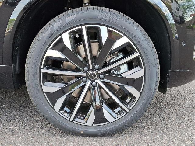 new 2025 Volvo XC90 Plug-In Hybrid car, priced at $77,895