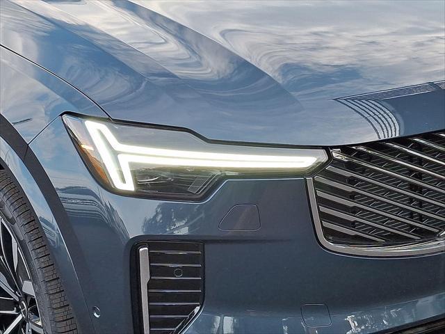 new 2025 Volvo XC90 car, priced at $72,105
