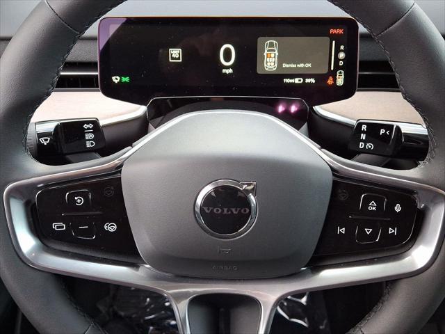 new 2025 Volvo EX90 car, priced at $93,840