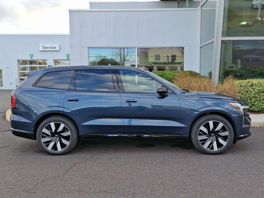 new 2025 Volvo EX90 car, priced at $93,840