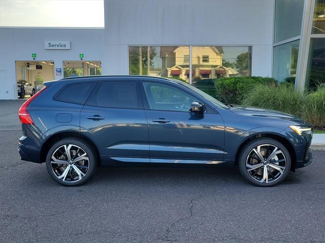 new 2025 Volvo XC60 Plug-In Hybrid car, priced at $71,875