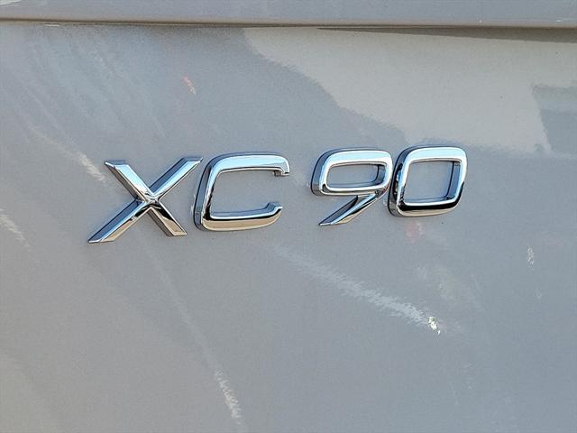 new 2025 Volvo XC90 Plug-In Hybrid car, priced at $78,455