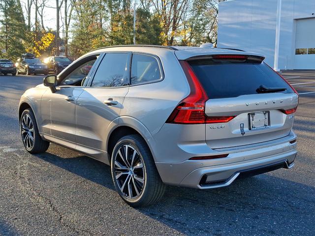 new 2025 Volvo XC60 car, priced at $55,335