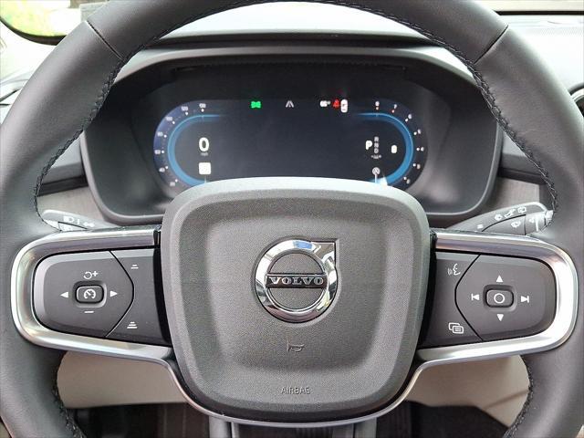 new 2025 Volvo XC40 car, priced at $51,785