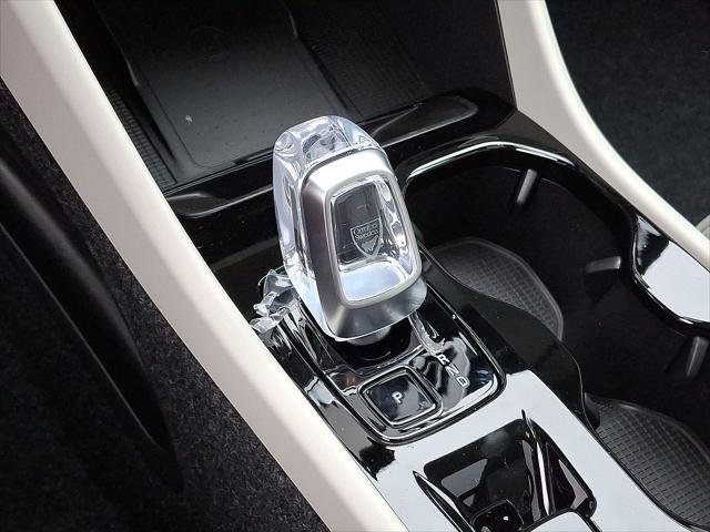 new 2025 Volvo XC40 car, priced at $51,785