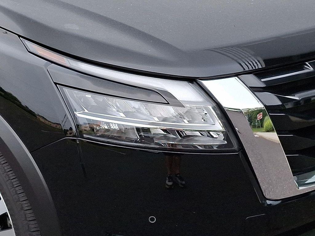 used 2024 Nissan Pathfinder car, priced at $41,300