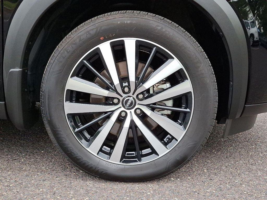used 2024 Nissan Pathfinder car, priced at $41,300