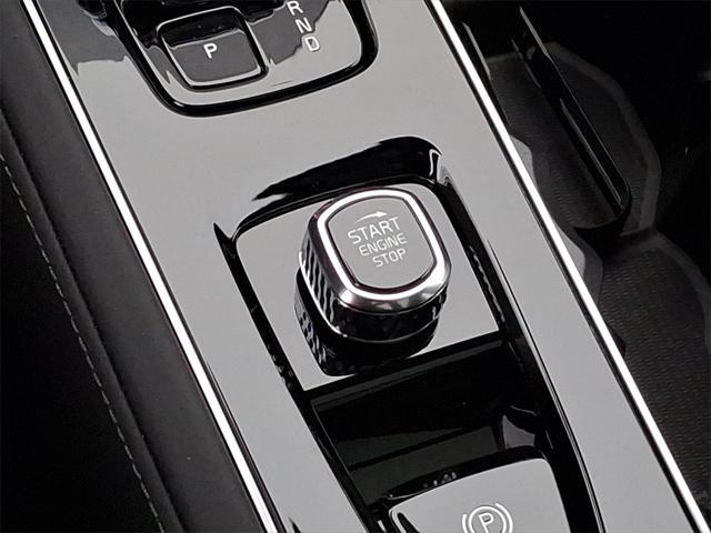 new 2025 Volvo XC90 car, priced at $65,555