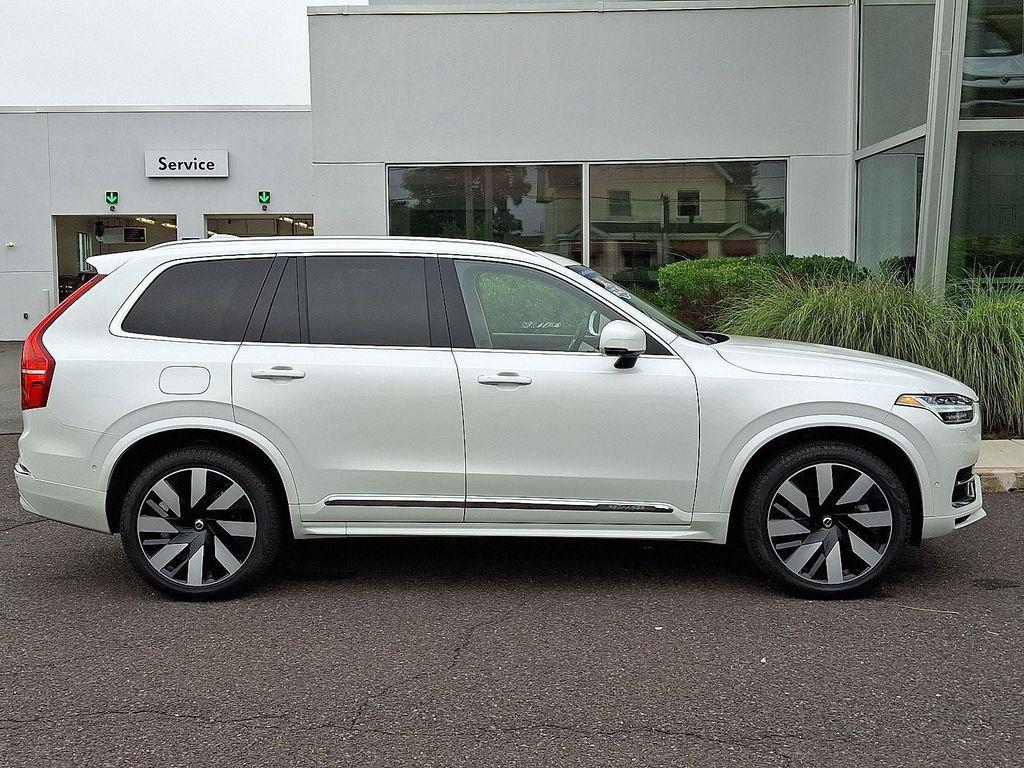 used 2024 Volvo XC90 Recharge Plug-In Hybrid car, priced at $56,990