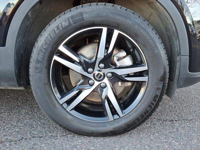 used 2025 Volvo XC40 car, priced at $34,990