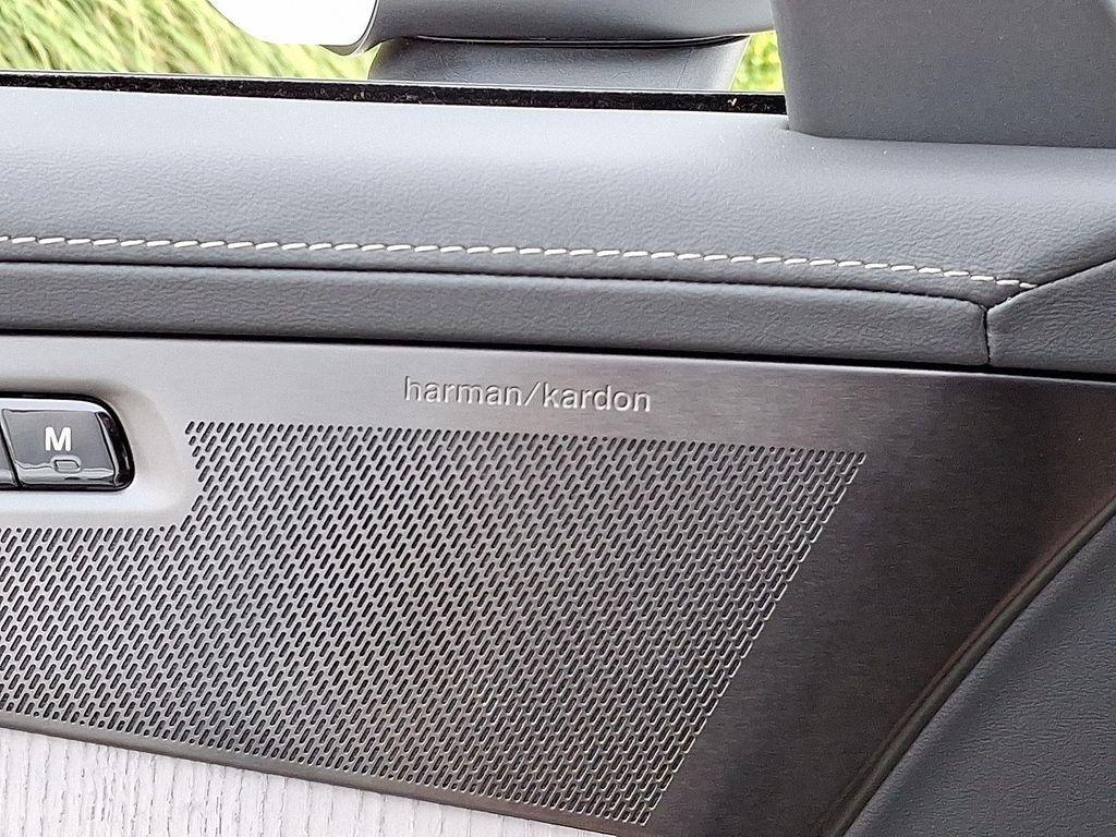 new 2026 Volvo XC90 car, priced at $72,155