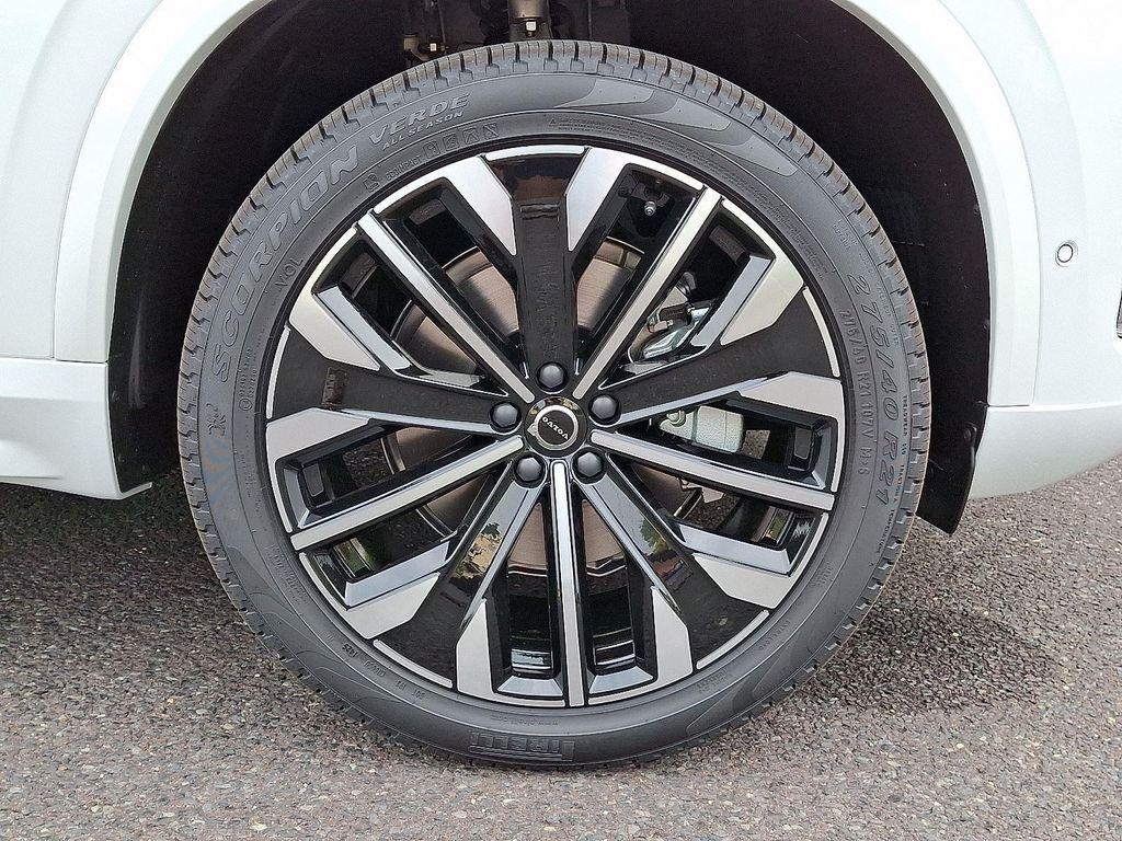 new 2026 Volvo XC90 car, priced at $72,155