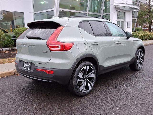 new 2025 Volvo XC40 car, priced at $49,790