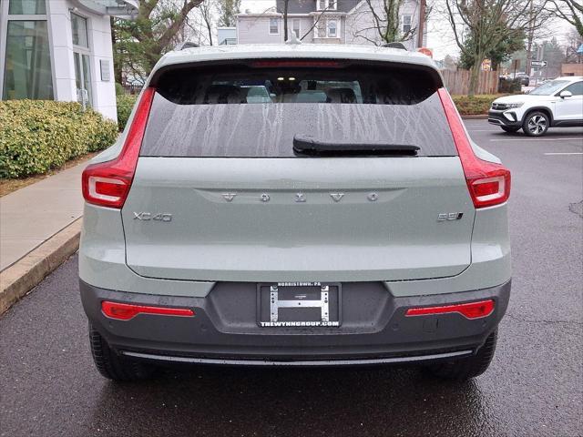 new 2025 Volvo XC40 car, priced at $49,790