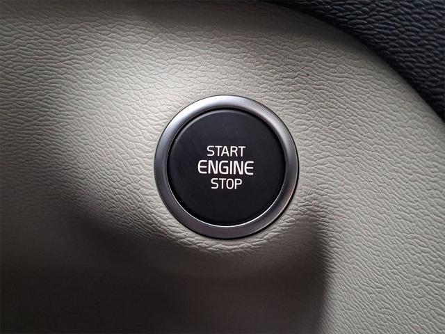 new 2025 Volvo XC40 car, priced at $49,790