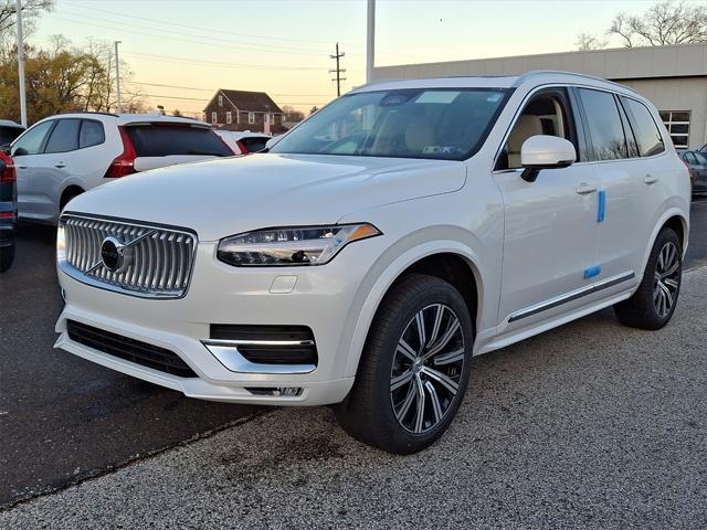 new 2025 Volvo XC90 car, priced at $59,925