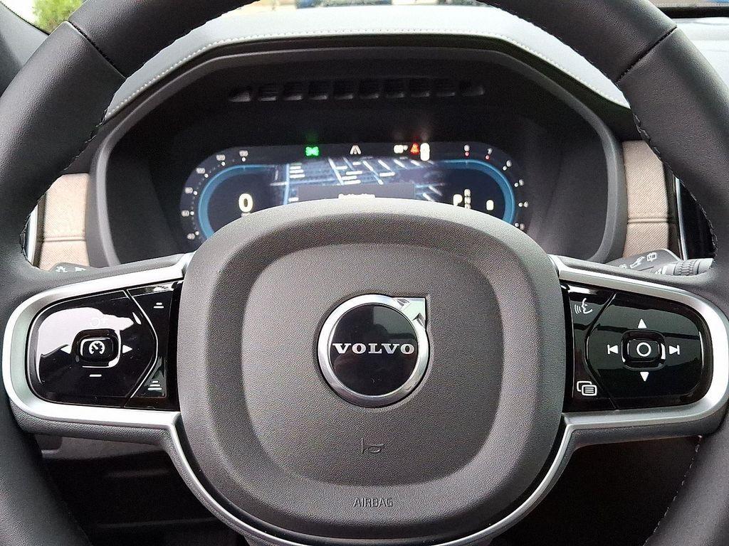 new 2025 Volvo XC90 car, priced at $60,495