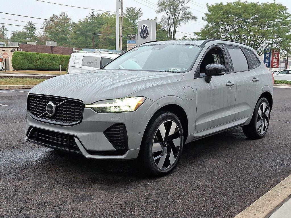 used 2025 Volvo XC60 Plug-In Hybrid car, priced at $61,000