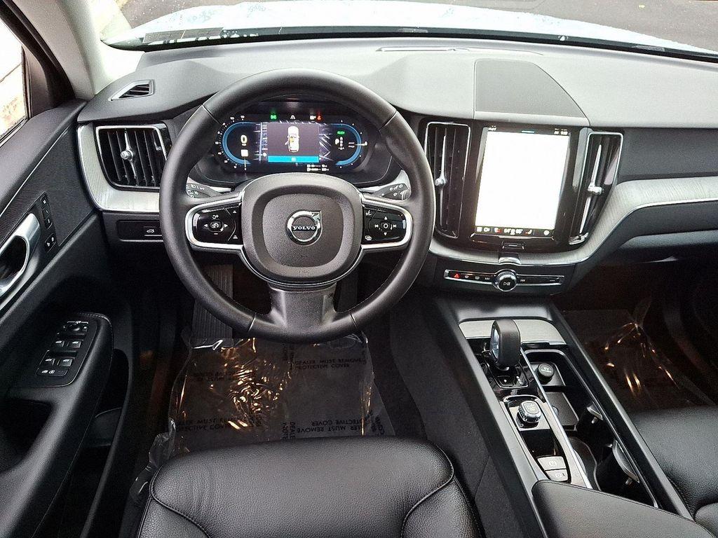 used 2025 Volvo XC60 Plug-In Hybrid car, priced at $61,000
