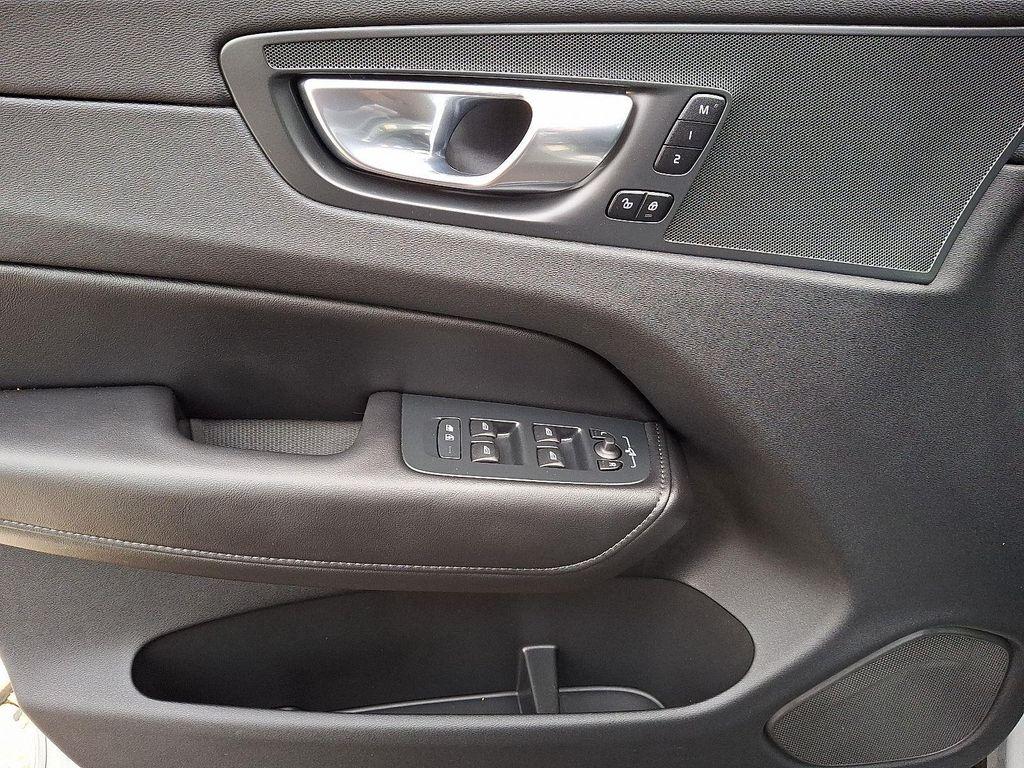 used 2025 Volvo XC60 Plug-In Hybrid car, priced at $61,000