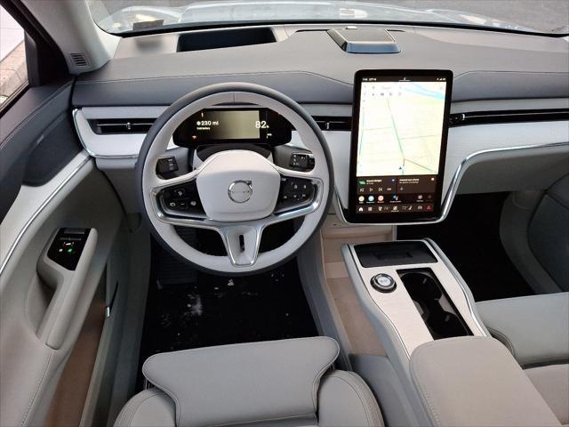 new 2025 Volvo EX90 car, priced at $85,640