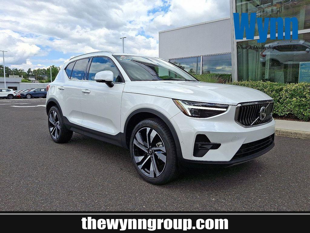 used 2024 Volvo XC40 car, priced at $40,990
